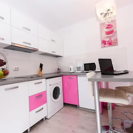 Grand Candy Studio Cismigiu Gardens Βουκουρέστι